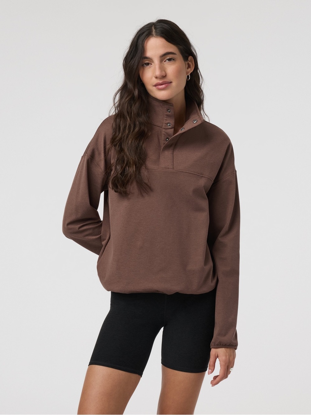 MY26 Vuori Granite Snap Mock Pullover Chocolate Milk